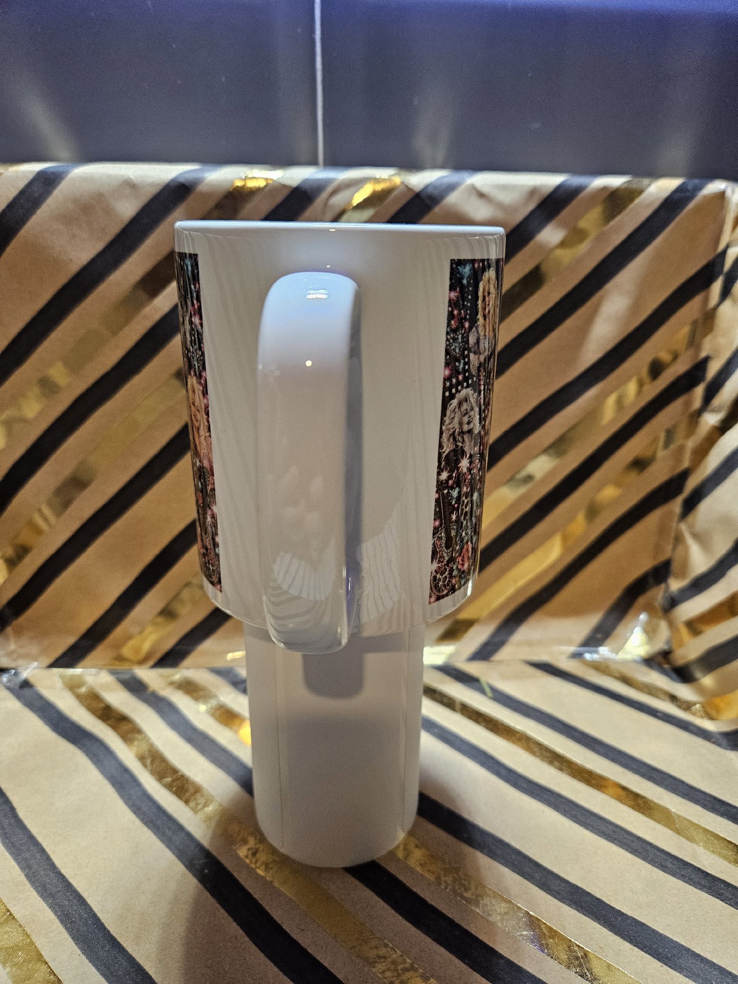 Dolly Parton Ceramic Mug with Glitter Design, Unbranded, One Size, New condition — preloved on SilentSale®