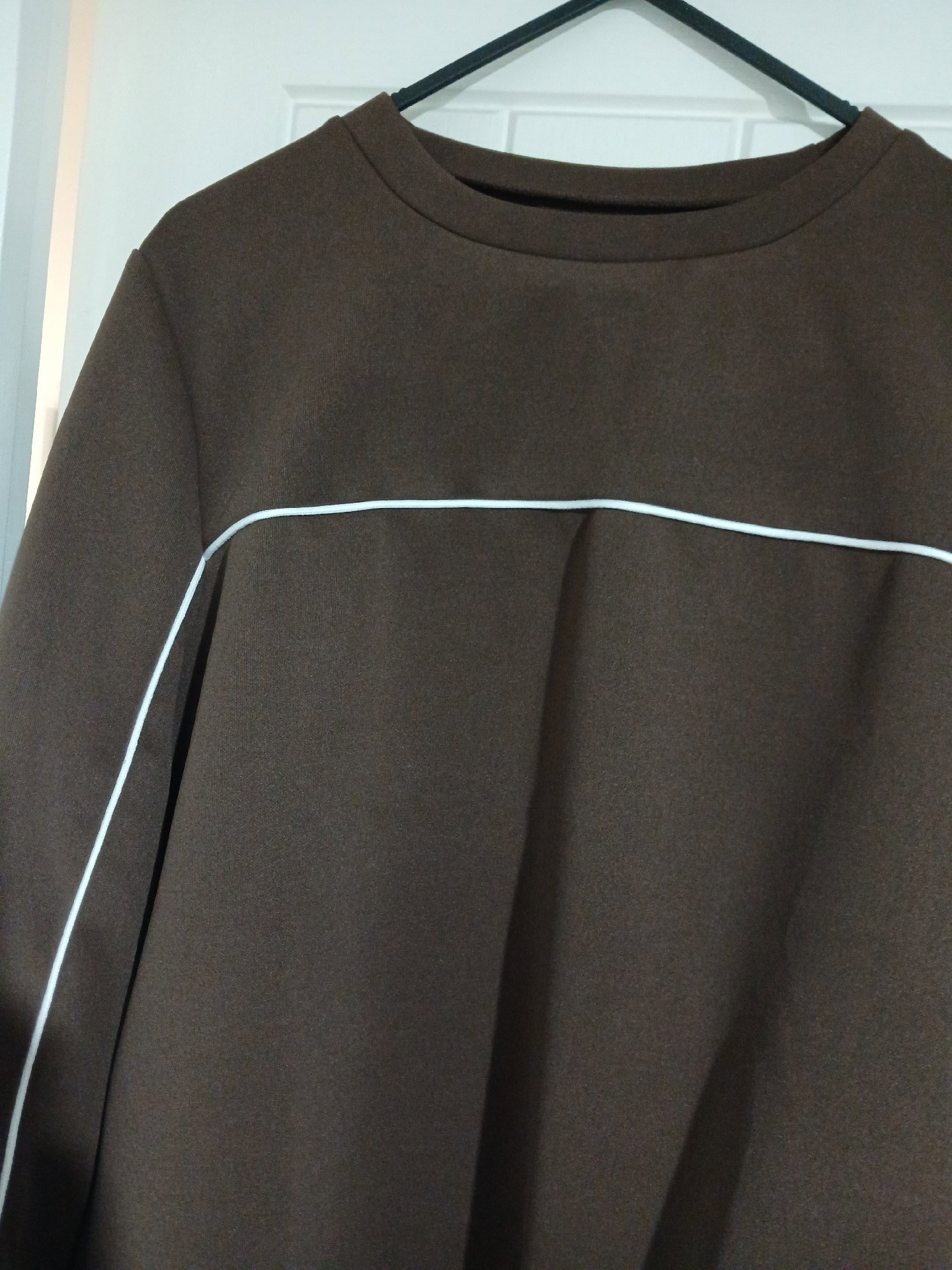 Wide leg tracksuit with jumper, Shein, L, New condition — preloved on SilentSale®