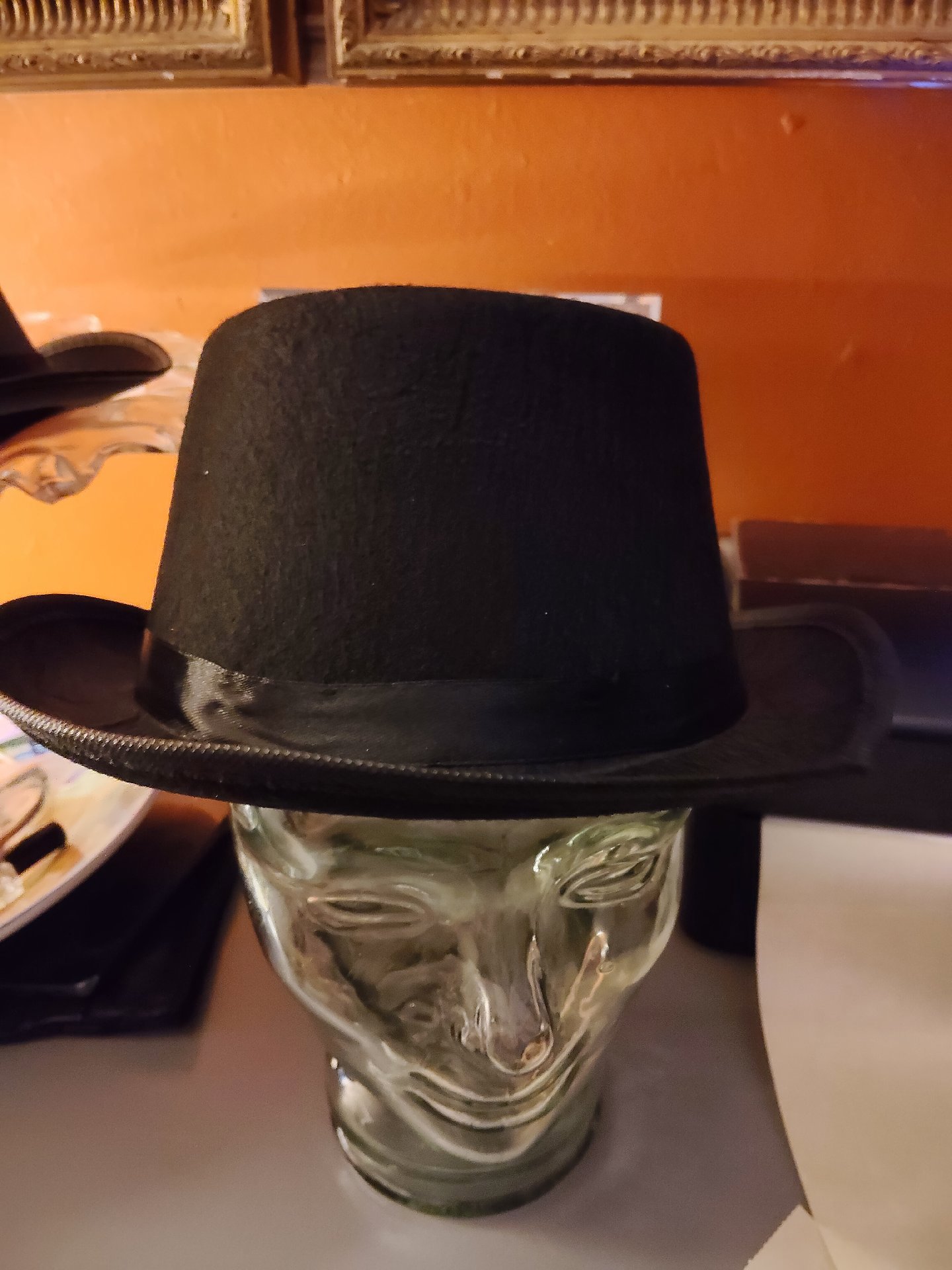 Top hat, Unbranded, XL, New condition — preloved on SilentSale®
