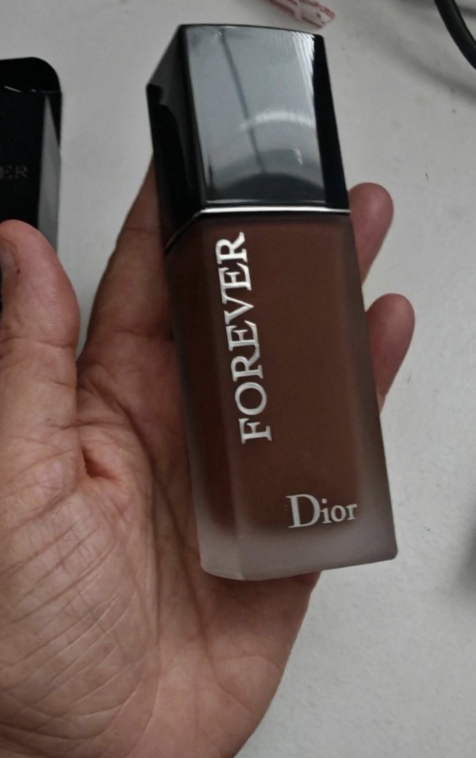 Dior Forever 24H Wear High Perfection Foundation 7.5N 30ml, Dior, 30ml, New condition — preloved on SilentSale®