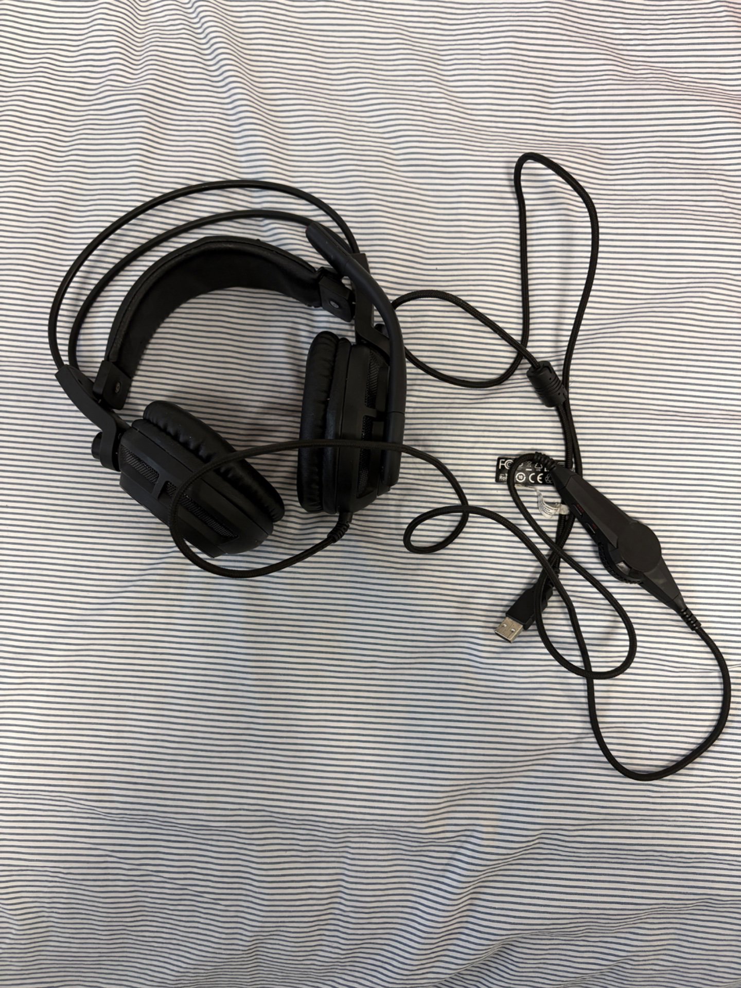 MSI DS502 Gaming Headset, MSI, One Size, Good condition — preloved on SilentSale®