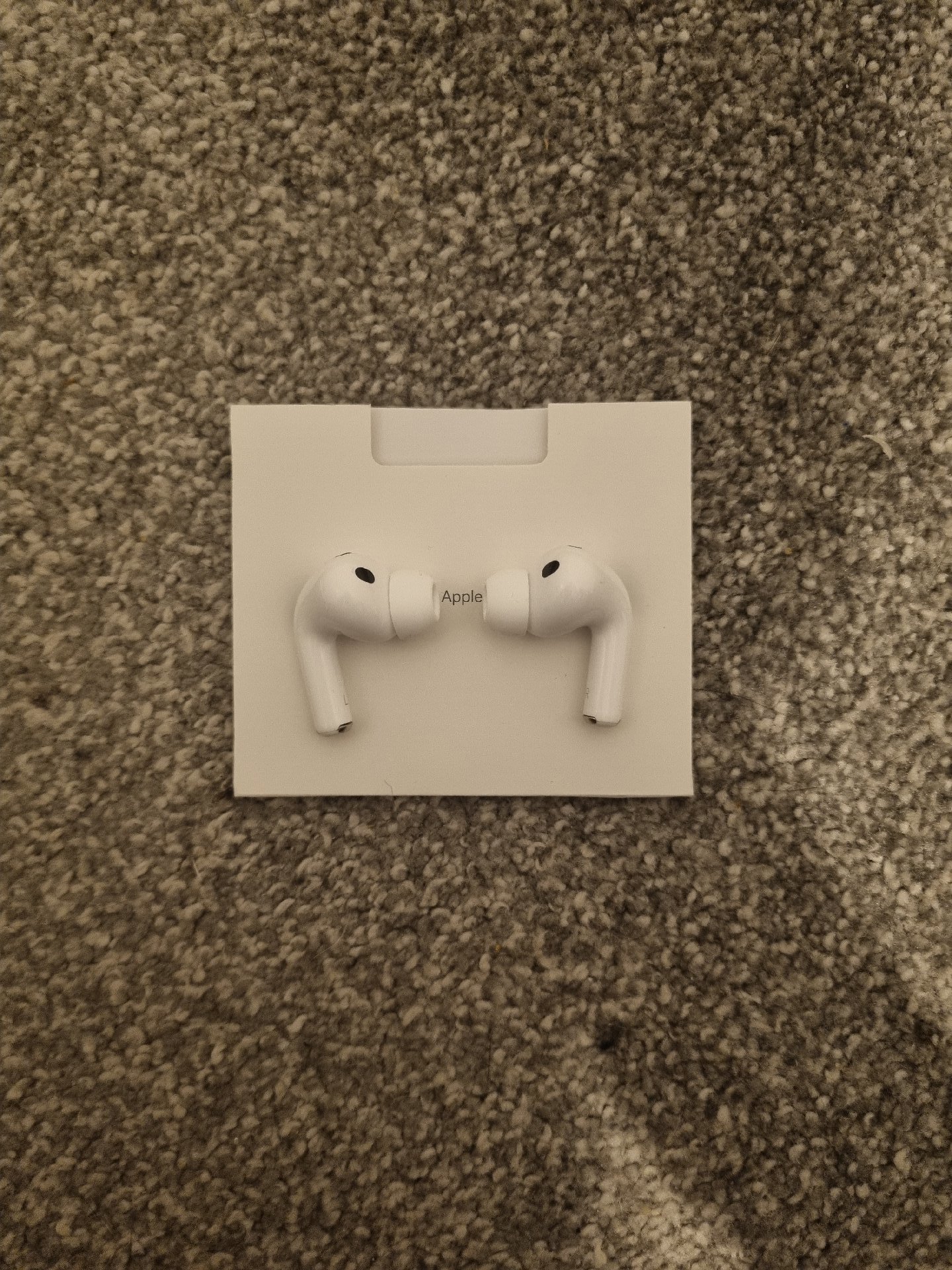 Apple AirPods Pro 3 , Apple, One Size, New condition — preloved on SilentSale®