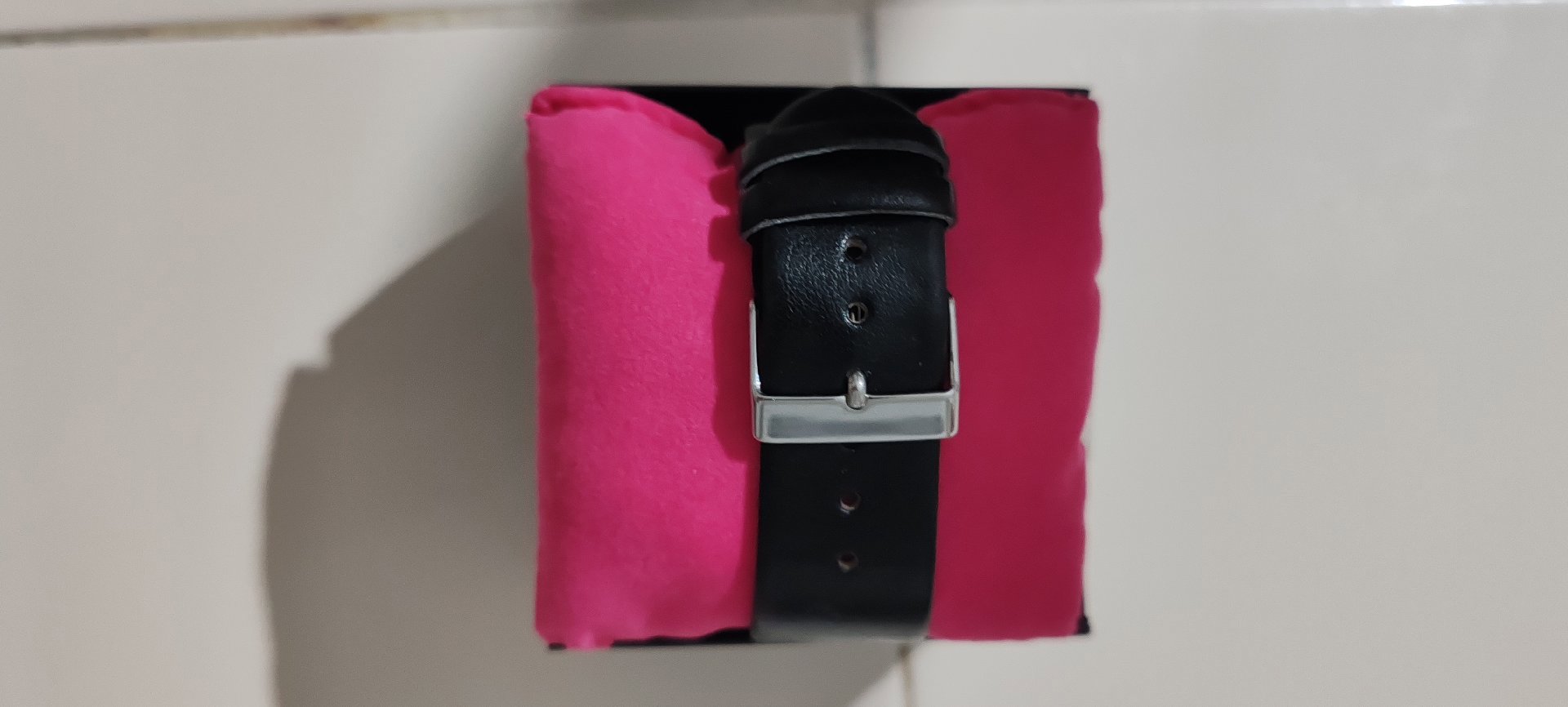 Womens watches, Oasis, One Size, Excellent condition — preloved on SilentSale®