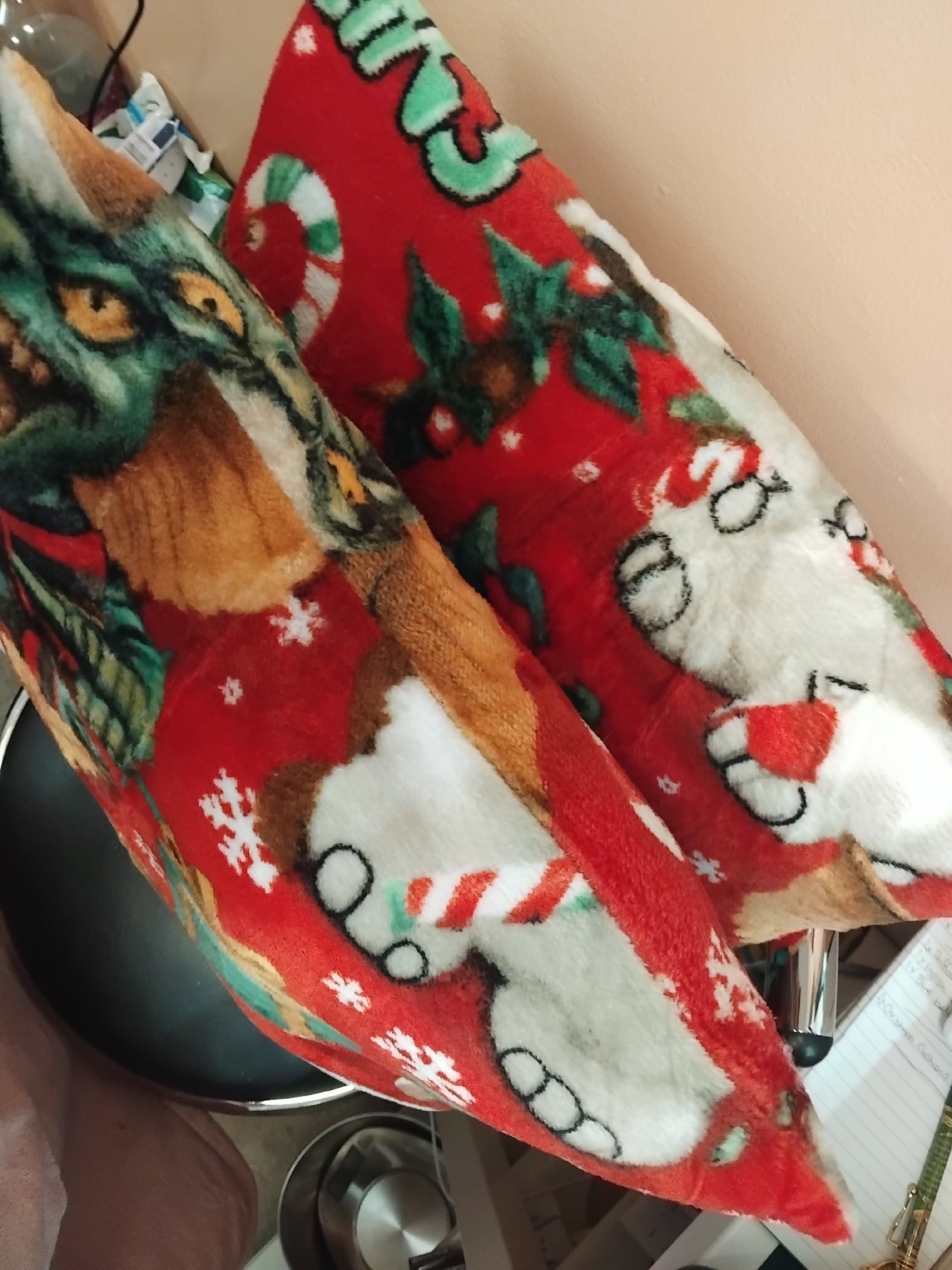 Christmas Themed Decorative Cushions with Festive Print, cotton king, Medium, New condition — preloved on SilentSale®