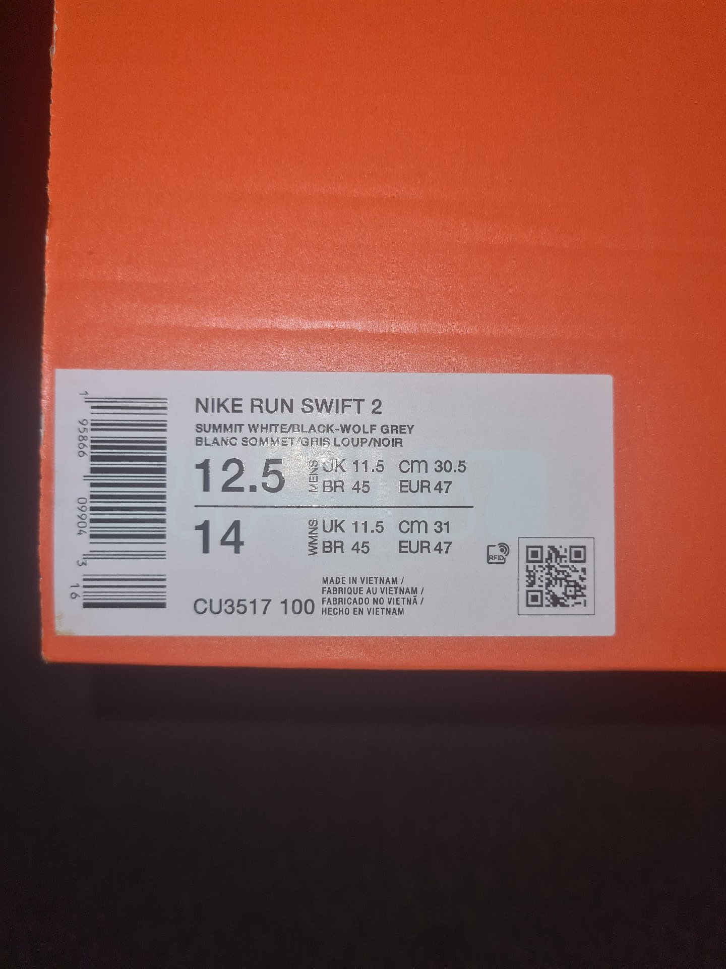 Nike Run Swift 2 White Black Trainers – UK 11.5, Nike, 11.5, Excellent condition — preloved on SilentSale®