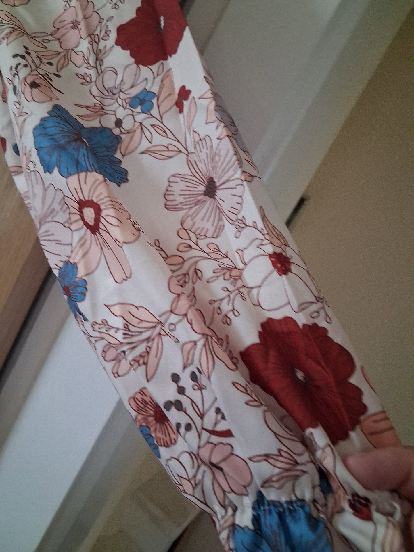 Floral Pattern Long Sleeve Midi Dress, Marks & Spencer, 24, Excellent condition — preloved on SilentSale®