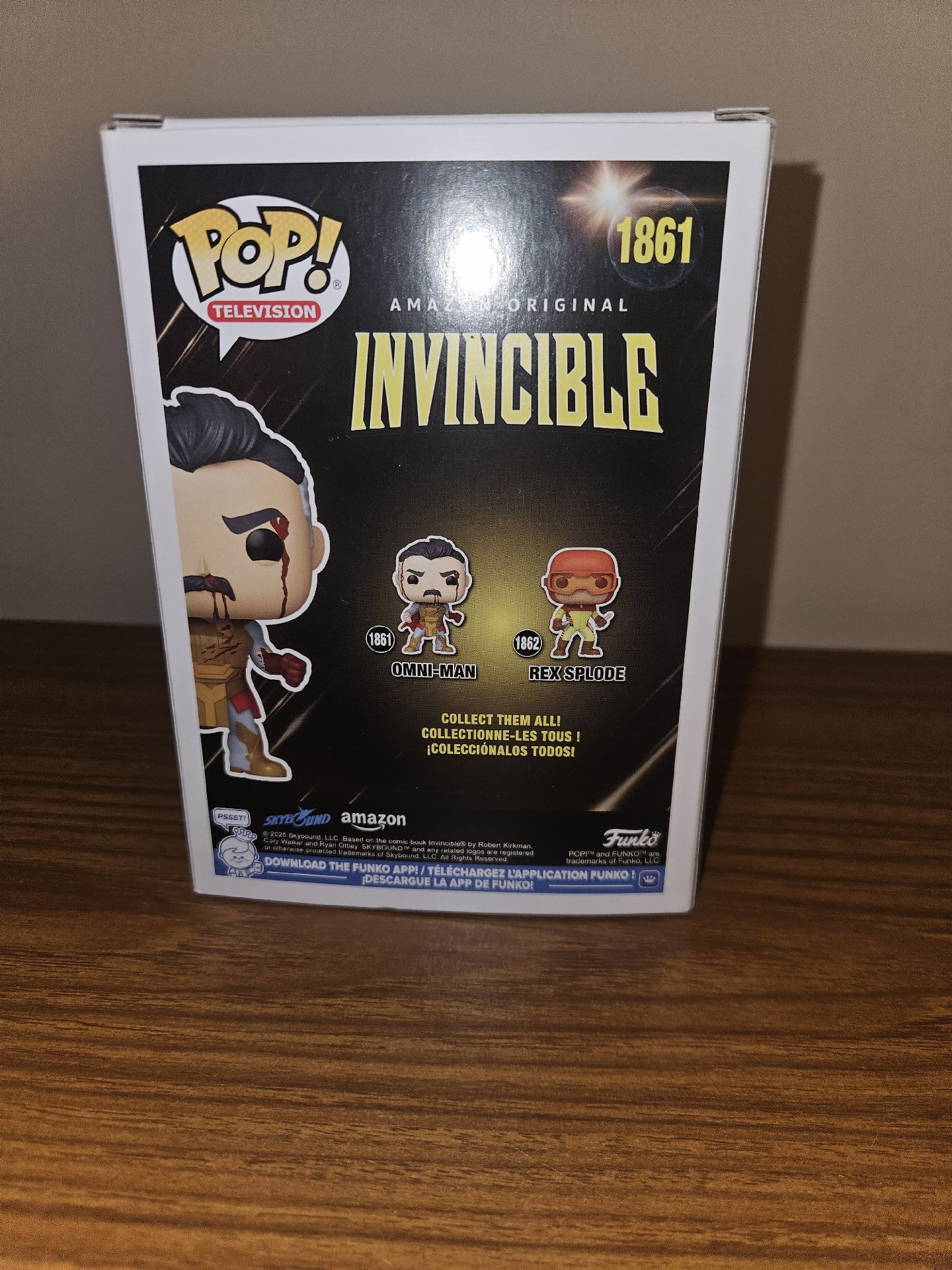 Funko Pop Vinyl Figure Invincible Omni-Man Bloody #1861, Funko, One Size, Excellent condition — preloved on SilentSale®