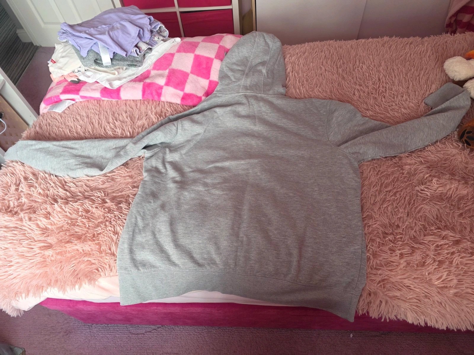 Tu man hoodie, TU Man, XL, Excellent condition — preloved on SilentSale®