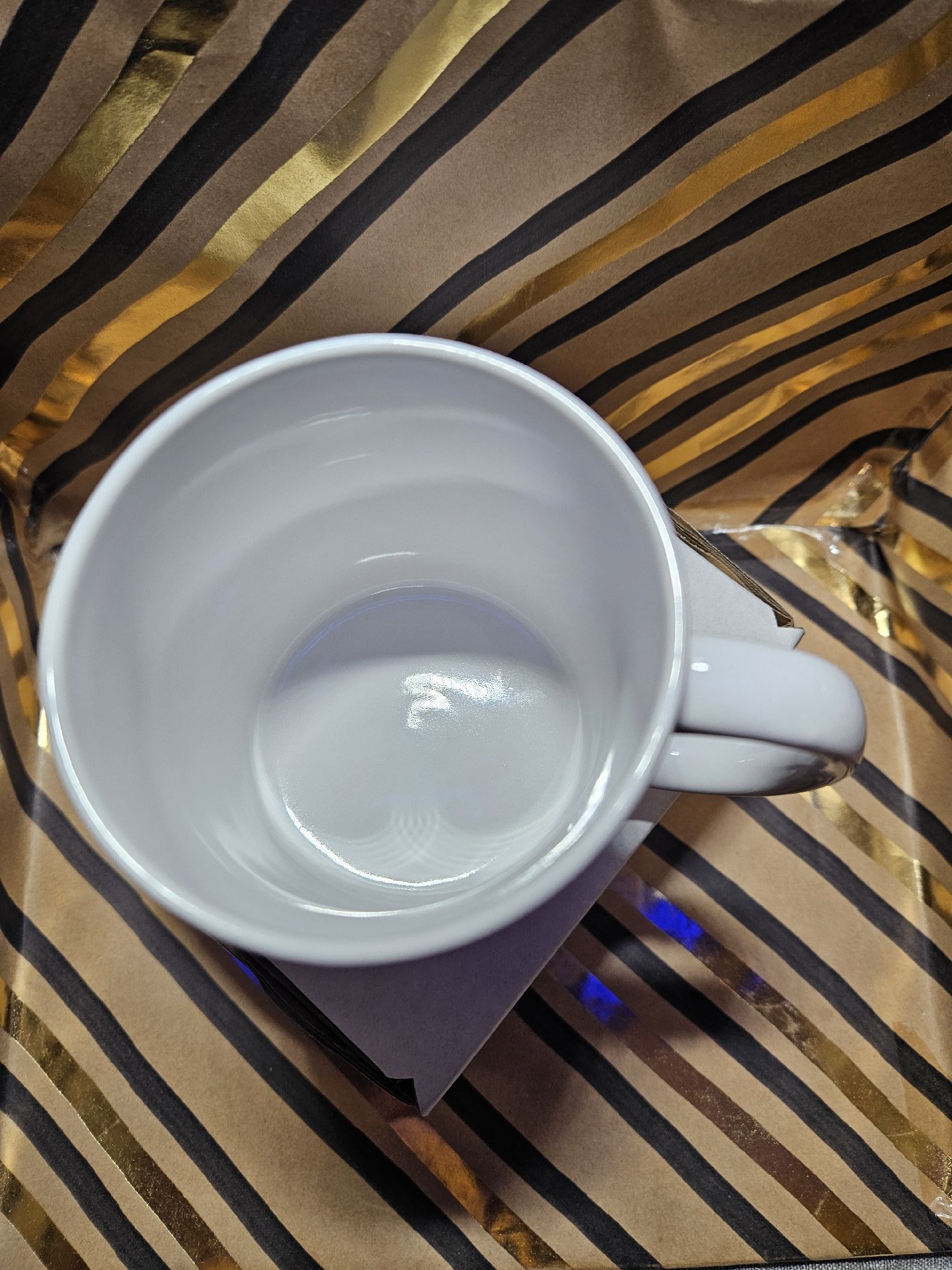 Ceramic Mug with 'Little Moments Big Memories' Print, Unbranded, One Size, New condition — preloved on SilentSale®