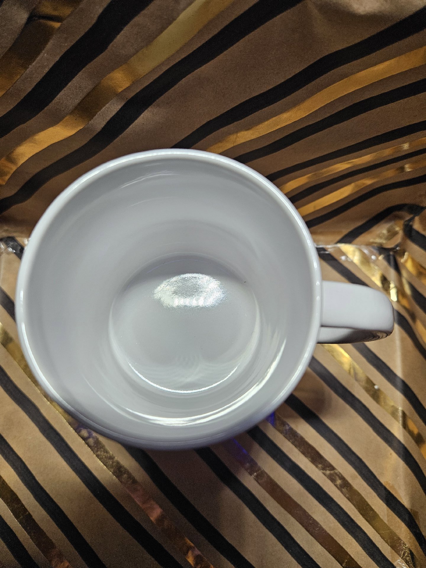 Ceramic Mug with "This Kitchen Is For Dancing" Print, Unbranded, One Size, New condition — preloved on SilentSale®