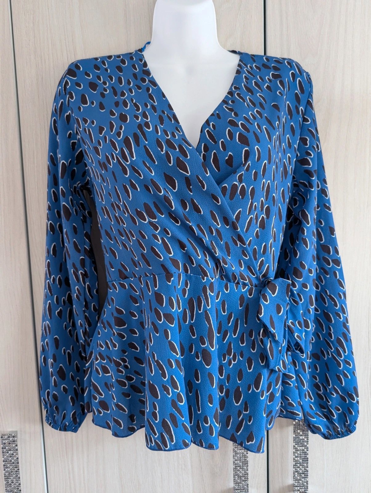 Quiz Casual, Work Blouse Size 8, Quiz, 8, New condition — preloved on SilentSale®