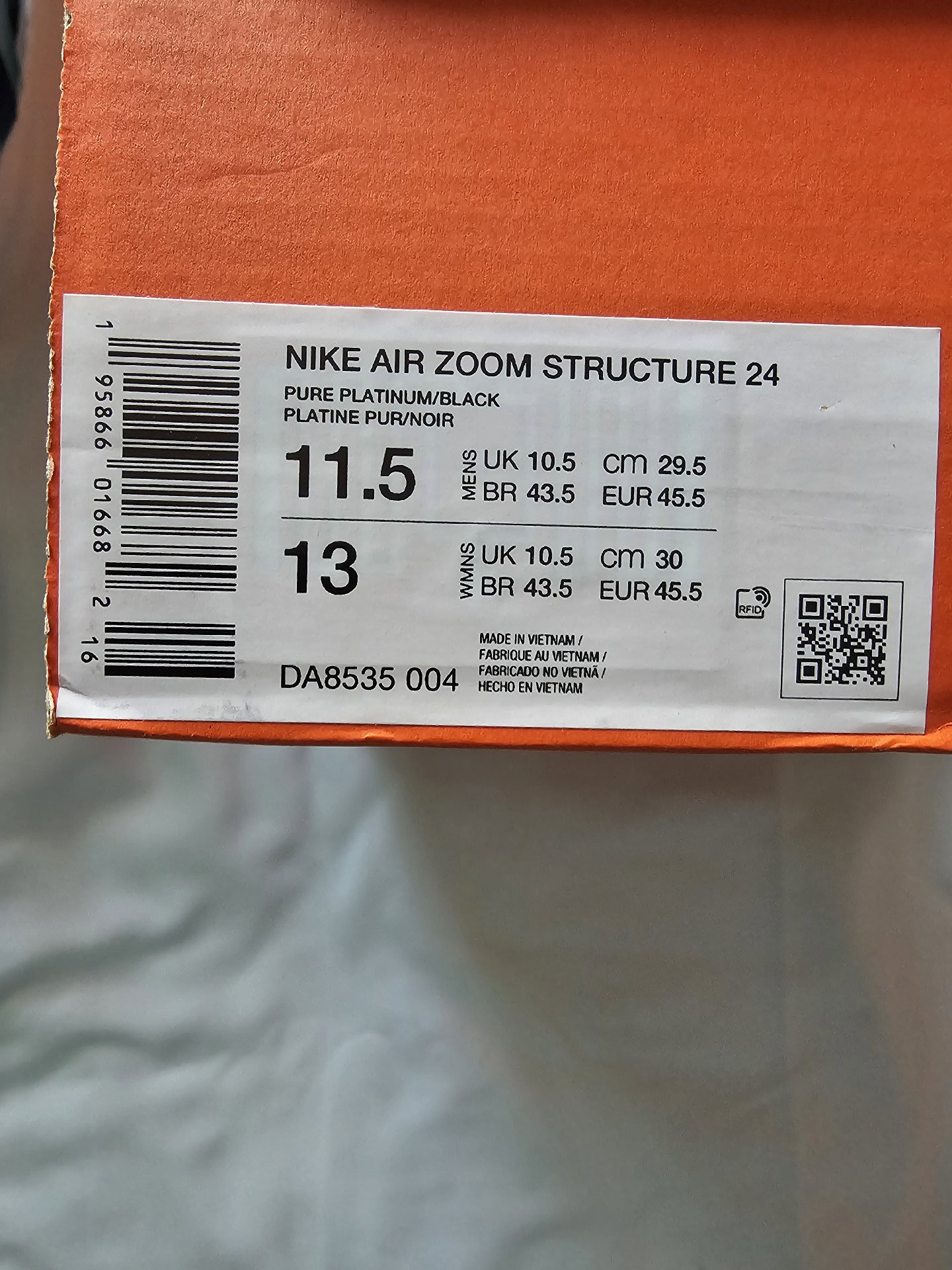 Nike White Zoom structure 24 Running Trainers – UK 10.5, Nike, 10.5, New condition — preloved on SilentSale®