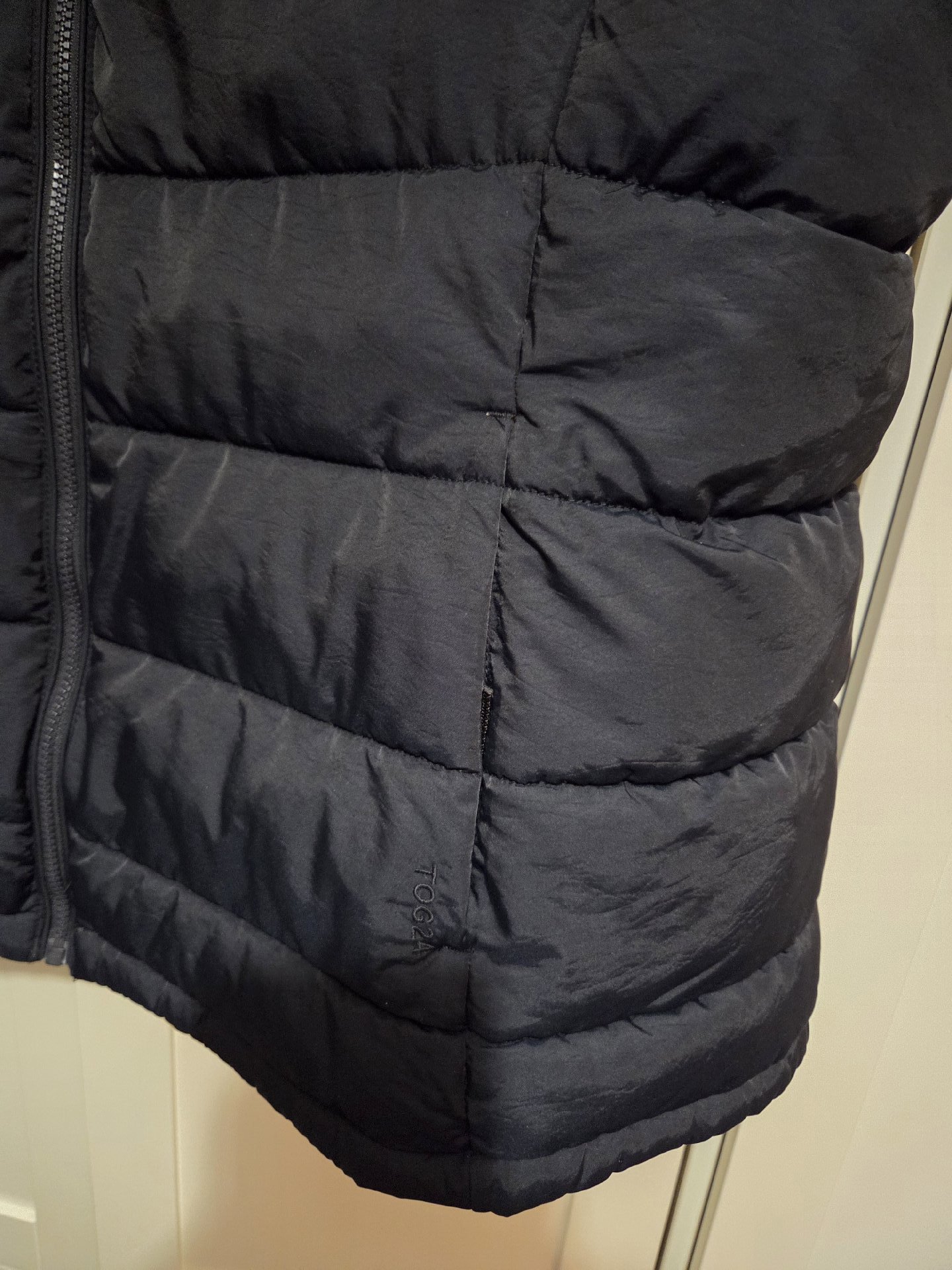 TOG24 Black Padded Hooded Gilet Waistcoat, Tog 24, 20, Excellent condition — preloved on SilentSale®