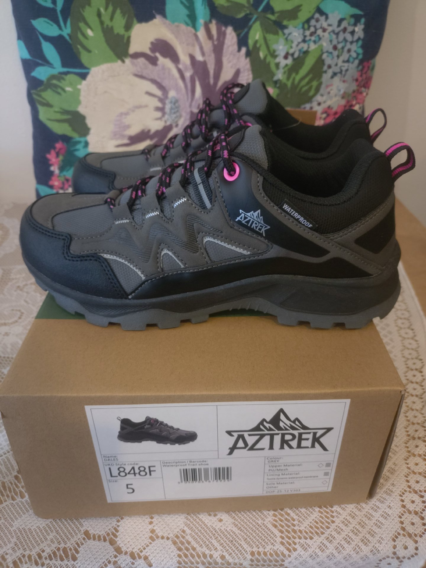 Aztrek Waterproof Hiking Trail Shoes Grey and Black – UK 5, Aztrek, 5, New condition — preloved on SilentSale®