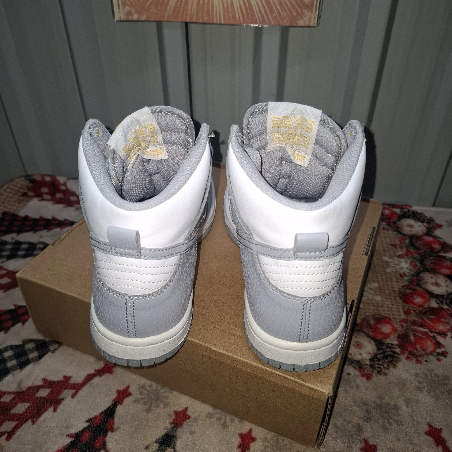 Nike White and Grey High Top Trainers – 5Y, Nike, 5Y, Excellent condition — preloved on SilentSale®